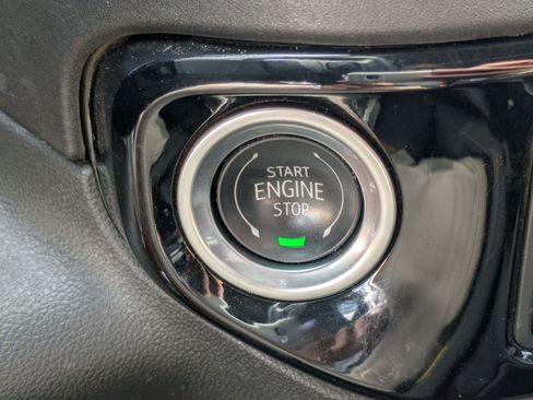 Used 2024 GMC Sierra 1500 SLE w/ X31 Off-Road Package AWD/4WD image 22