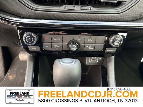 New 2026 Jeep Compass Latitude image 28