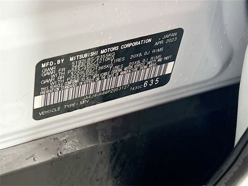 Used 2023 Mitsubishi Outlander SE image 31