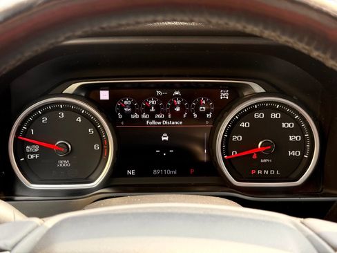 Used 2019 Chevrolet Silverado 1500 LTZ w/ LTZ Plus Package AWD/4WD image 38