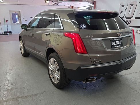 Used 2018 Cadillac XT5 Premium Luxury AWD/4WD image 4