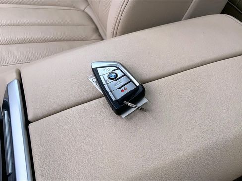 Used 2021 BMW X5 xDrive40i w/ Premium Package image 14