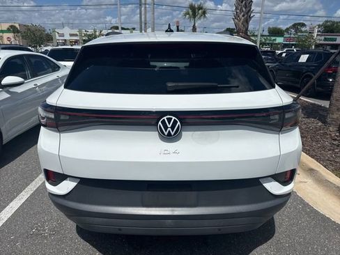 Used 2023 Volkswagen ID.4 2WD image 8