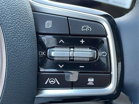 New 2026 Kia Carnival SX w/ SX Dark Edition Package image 30