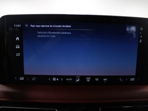 Used 2025 Lincoln Aviator Reserve image 49