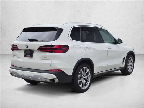 Used 2026 BMW X5 xDrive40i w/ Climate Comfort Package AWD/4WD image 5