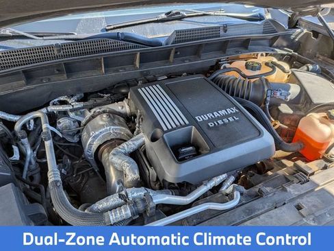 Used 2021 GMC Sierra 1500 Elevation w/ LPO, Elevation Black Package AWD/4WD image 14