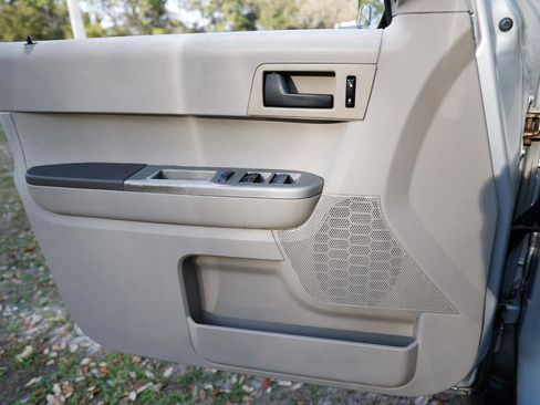 Used 2008 Ford Escape XLT image 34