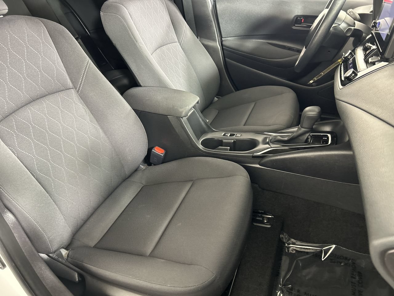 Used 2026 Toyota Corolla LE w/ Carpet Mat Package (TMS) FWD image 26