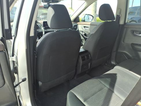 Certified 2023 Nissan Rogue SV image 11