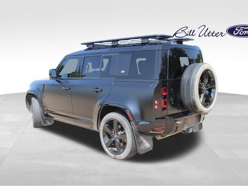 Used 2022 Land Rover Defender 110 X-Dynamic HSE AWD/4WD image 7