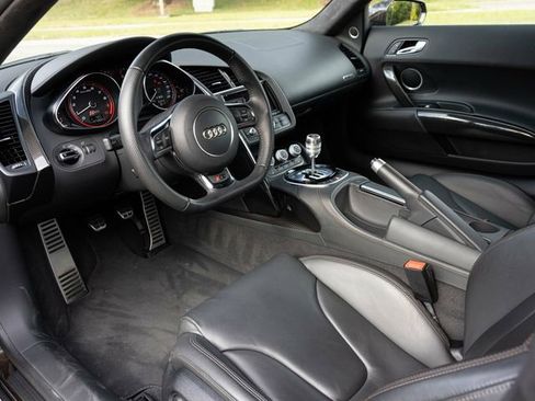 Used 2015 Audi R8 V10 image 28