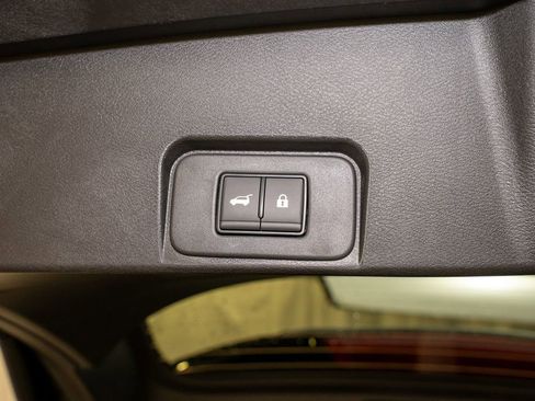 New 2026 Nissan Rogue SV image 7