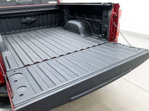 Used 2019 Chevrolet Silverado 1500 LT Trail Boss AWD/4WD image 59
