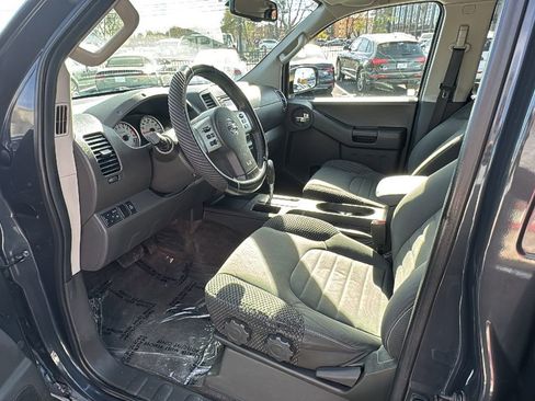Used 2015 Nissan Xterra PRO-4X image 10