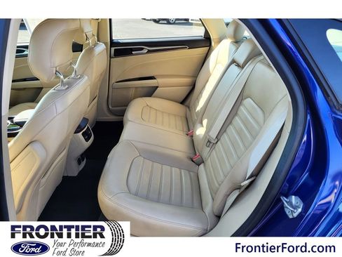 Used 2013 Ford Fusion Energi SE image 11