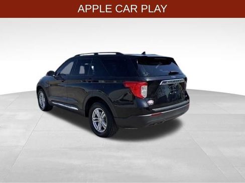 Used 2020 Ford Explorer XLT AWD/4WD image 5