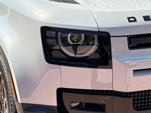 New 2026 Land Rover Defender 110 S image 10