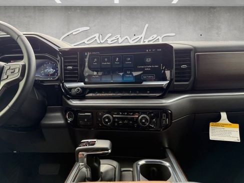 Certified 2024 Chevrolet Silverado 1500 High Country w/ Technology Package image 3