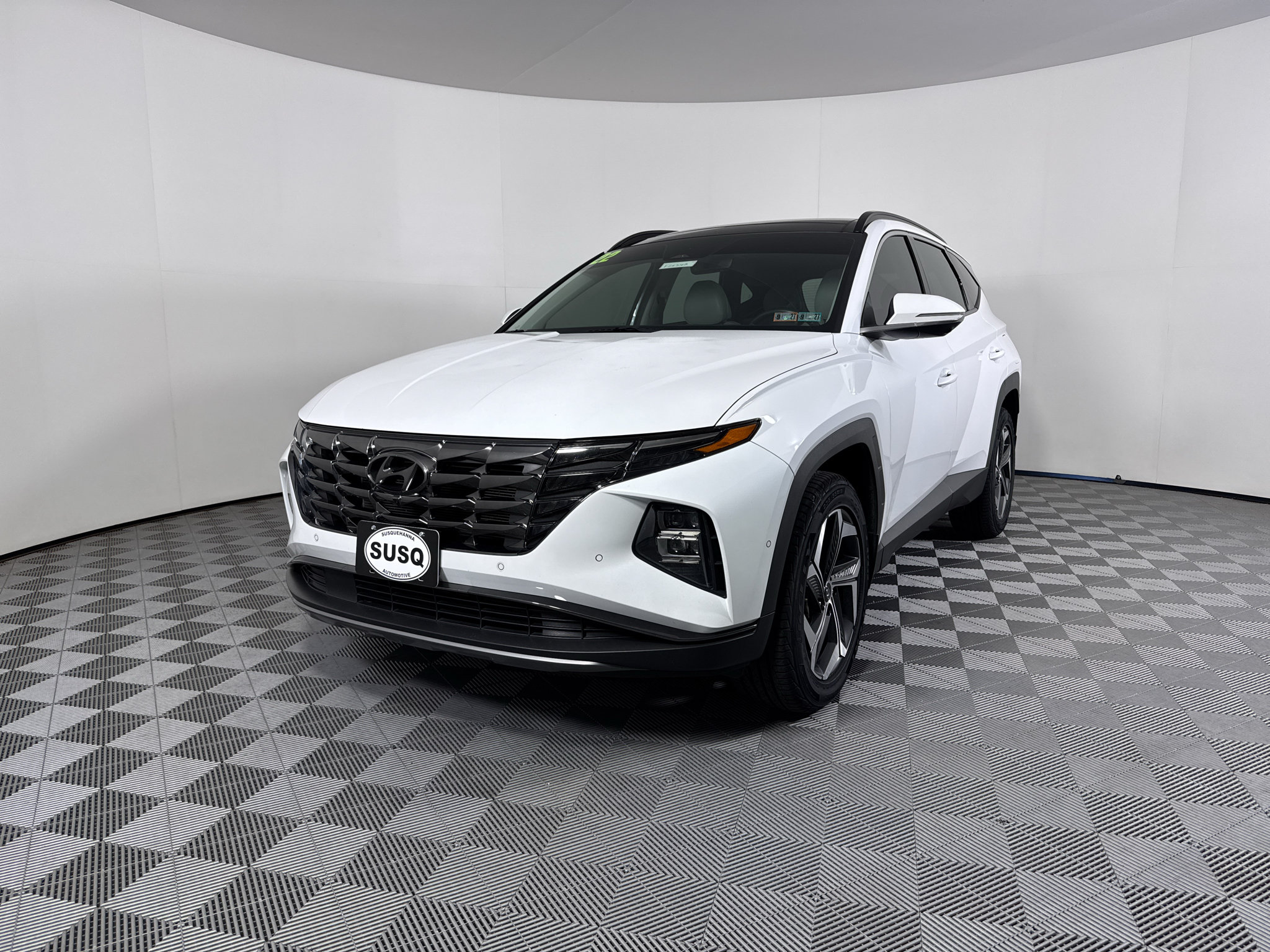 Used 2022 Hyundai Tucson Limited w/ Cargo Package AWD/4WD image 17
