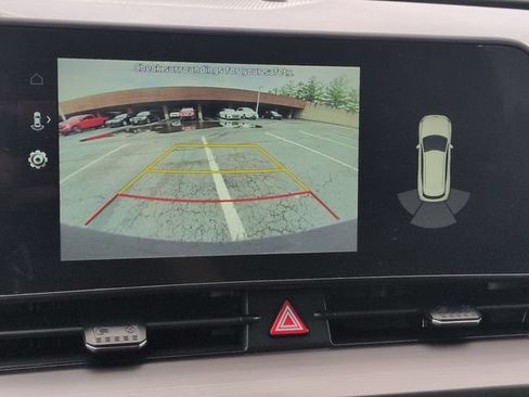 Used 2023 Kia Sportage EX FWD image 19