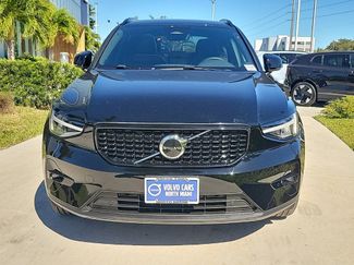 Used 2023 Volvo XC40 B5 Plus video 2