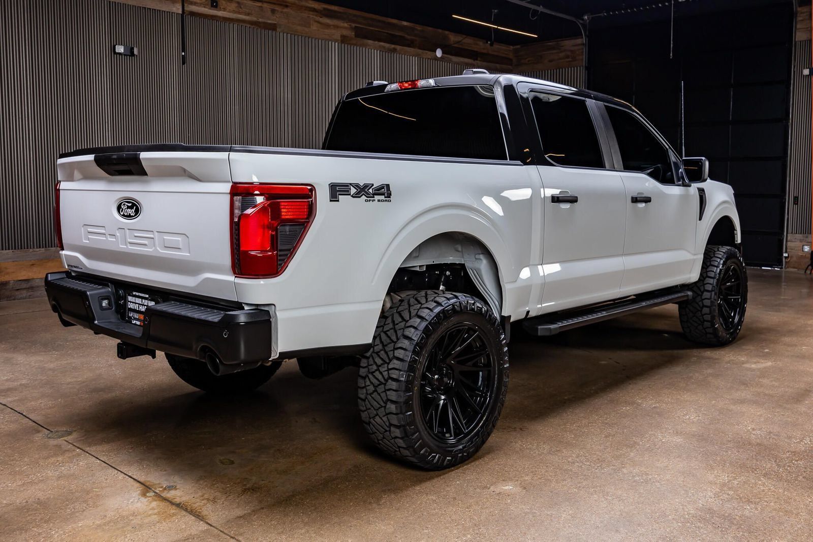 Used 2025 Ford F150 STX w/ Equipment Group 201A FX4 AWD/4WD image 10