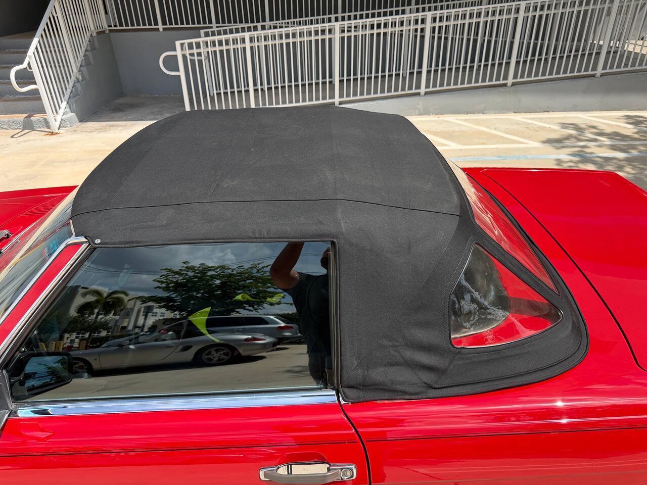 Used 1989 Mercedes-Benz 560 SL image 33