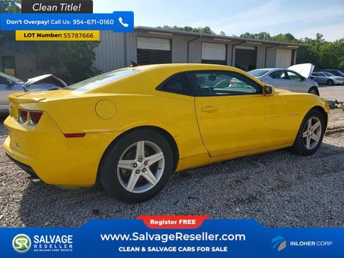 Used 2012 Chevrolet Camaro LT RWD image 4