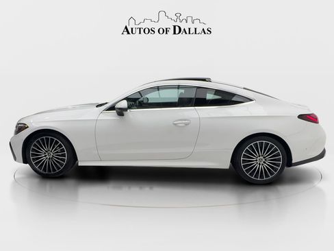 Used 2025 Mercedes-Benz CLE 300 4MATIC Coupe image 5