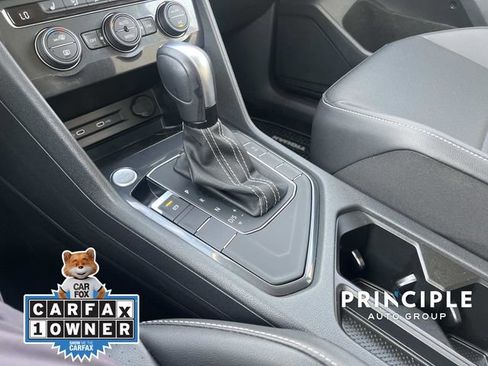 Certified 2021 Volkswagen Tiguan SE image 27