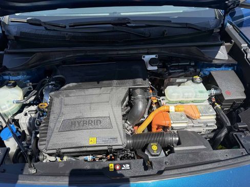 Used 2018 Kia Niro LX FWD image 17