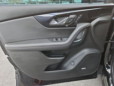 Certified 2022 Chevrolet Blazer RS w/ Enhanced Convenience Package image 29