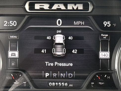 Used 2022 RAM 1500 Laramie AWD/4WD image 18