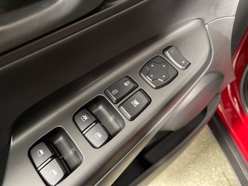 Used 2023 Hyundai Kona SEL image 16