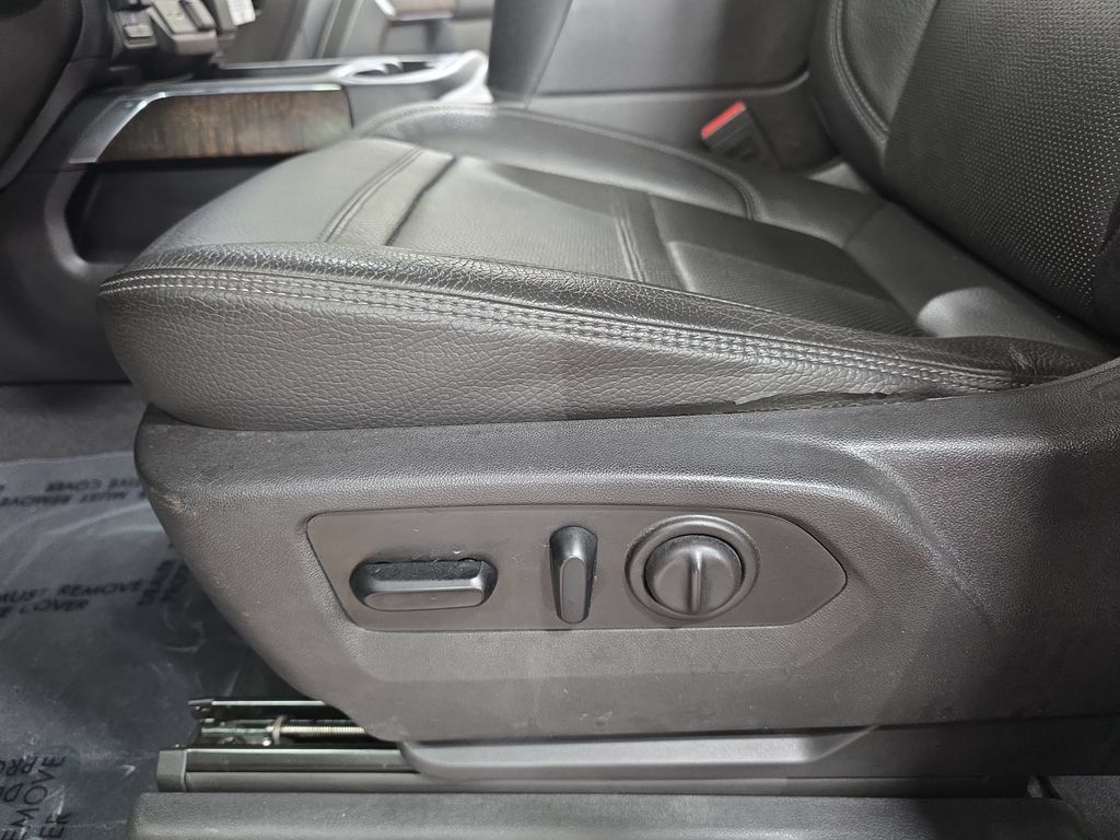 Used 2019 GMC Sierra 1500 Denali AWD/4WD image 27