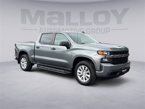 Used 2022 Chevrolet Silverado 1500 Custom w/ Safety Confidence Package image 7