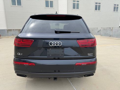 Used 2017 Audi Q7 3.0T Prestige w/ Prestige Package AWD/4WD image 6