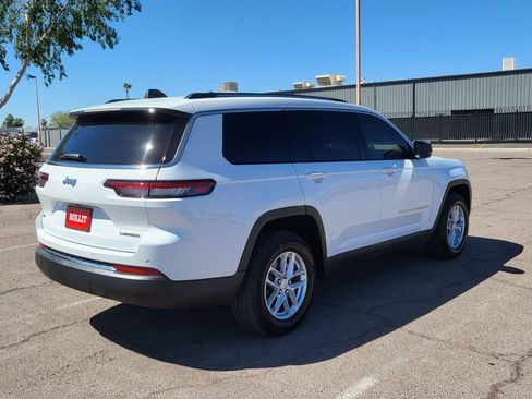 Used 2023 Jeep Grand Cherokee L Laredo image 9