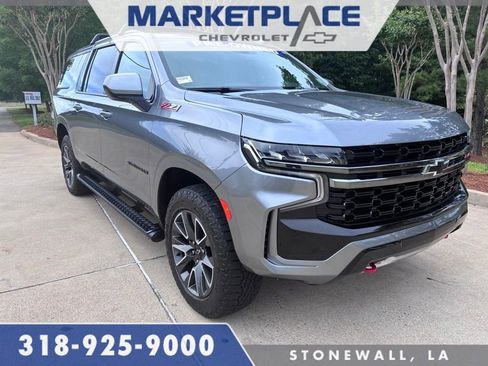 Used 2022 Chevrolet Suburban Z71 w/ Max Trailering Package AWD/4WD image 1