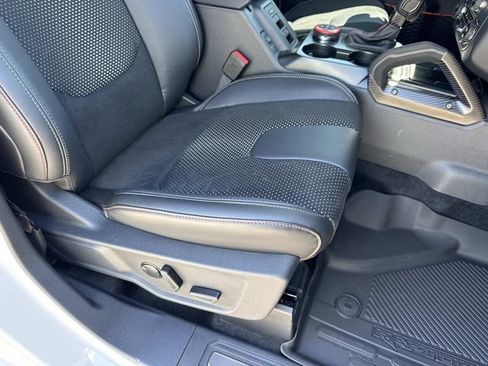 New 2025 Ford Bronco Raptor w/ Interior Carbon Fiber Pack AWD/4WD image 14