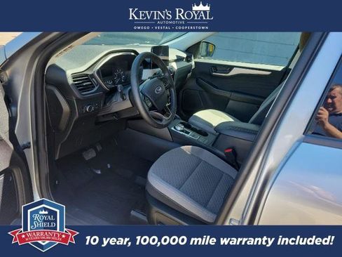 Used 2022 Ford Escape SE w/ Convenience Package AWD/4WD image 9
