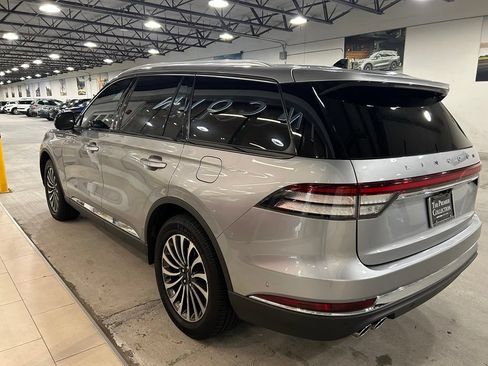 Used 2022 Lincoln Aviator Reserve w/ Elements Package Plus AWD/4WD image 4