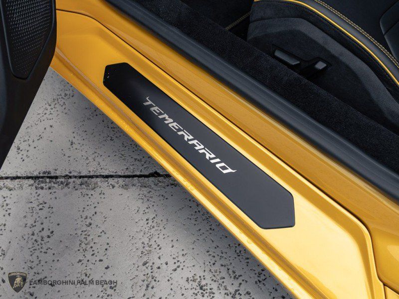 Used 2026 Lamborghini Temerario AWD/4WD image 31