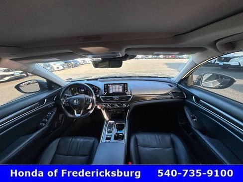 Used 2022 Honda Accord Touring image 28