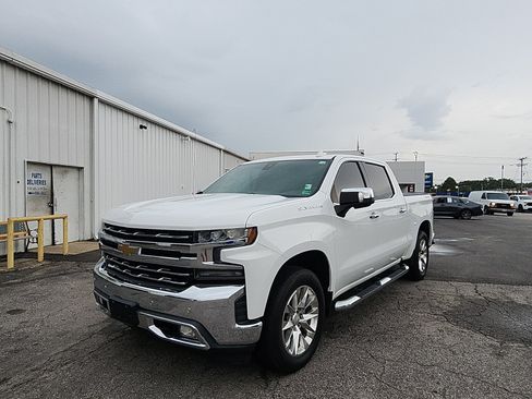 Used 2020 Chevrolet Silverado 1500 LTZ w/ LTZ Premium Package AWD/4WD image 1