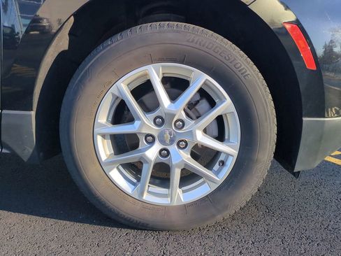 Used 2022 Chevrolet Equinox LT image 11