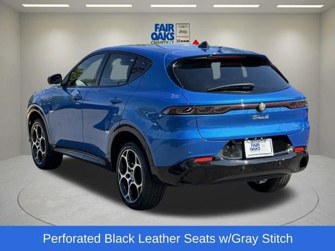Used 2025 Alfa Romeo Tonale w/ Premium Package AWD/4WD image 10