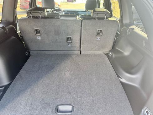 Used 2026 Jeep Grand Cherokee 4WD image 11