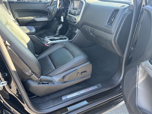Used 2022 Chevrolet Colorado ZR2 image 18